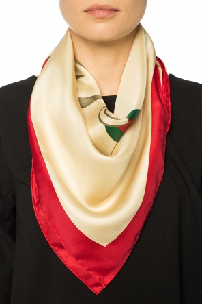 Silk shawl with logo, zdjęcie 2 Silk shawl with logo od Gucci